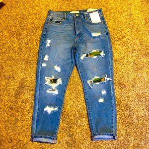 KanCan, NWT, camo patch jeans, size 9
